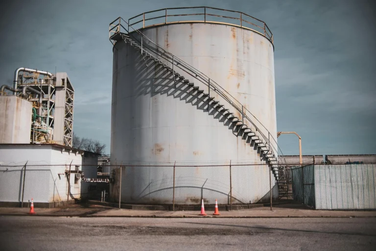 Industrial Tank Refinery Power Plant