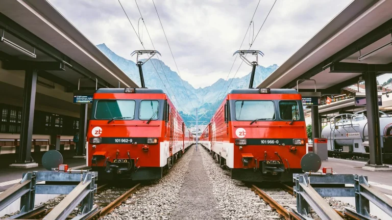 Train Track Railway System